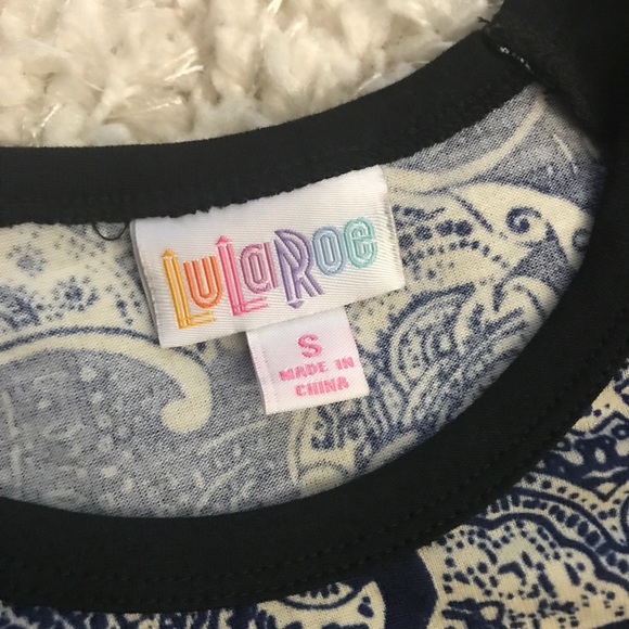 LuLaRoe Randy Top - Picture 2 of 2